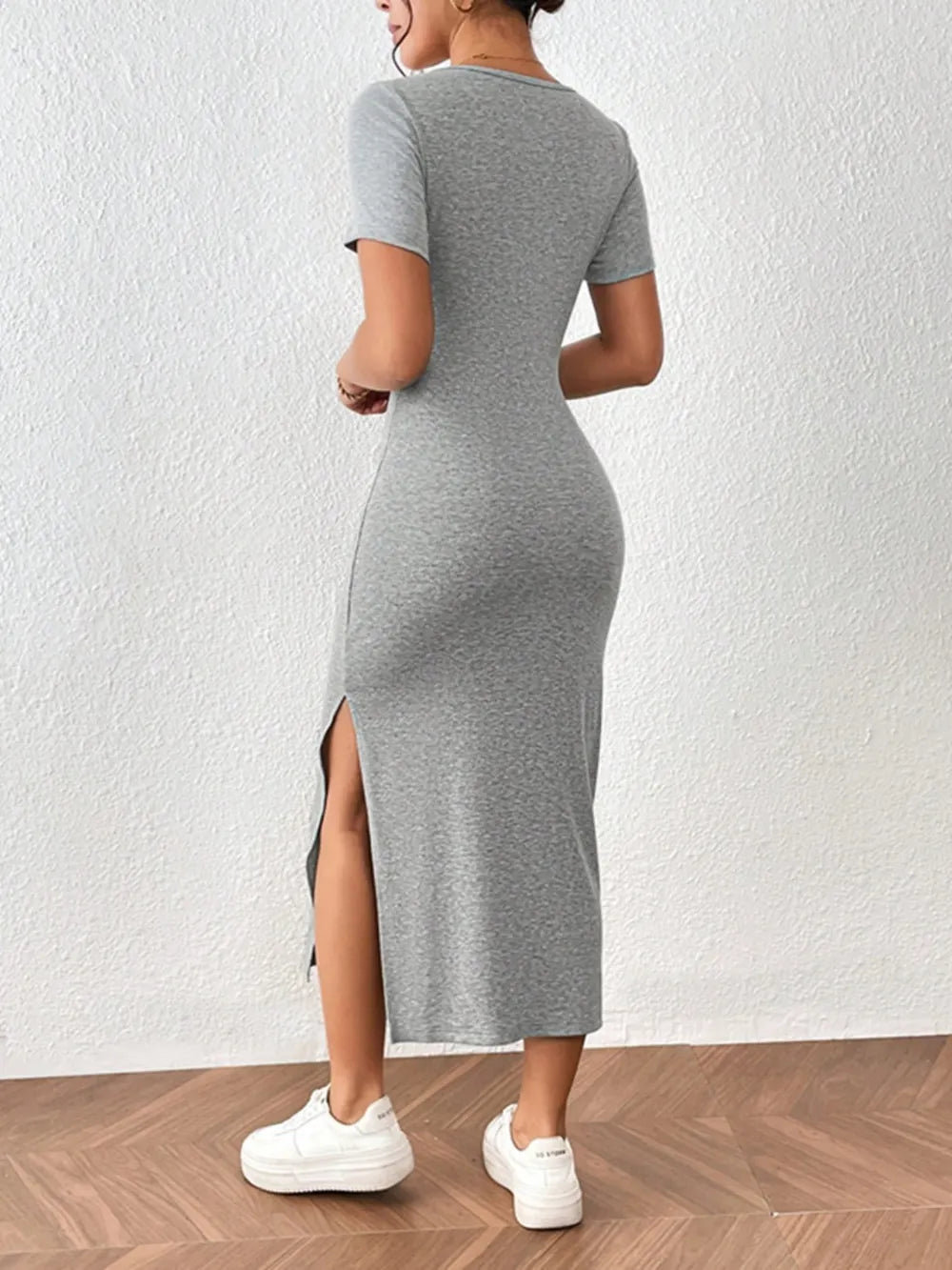 Essential Ribbed Square Neck